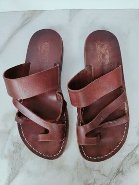 Camel Men's Leather 'The Good Shepherd' Toe Loop Jesus Sandals, Sz 9.5